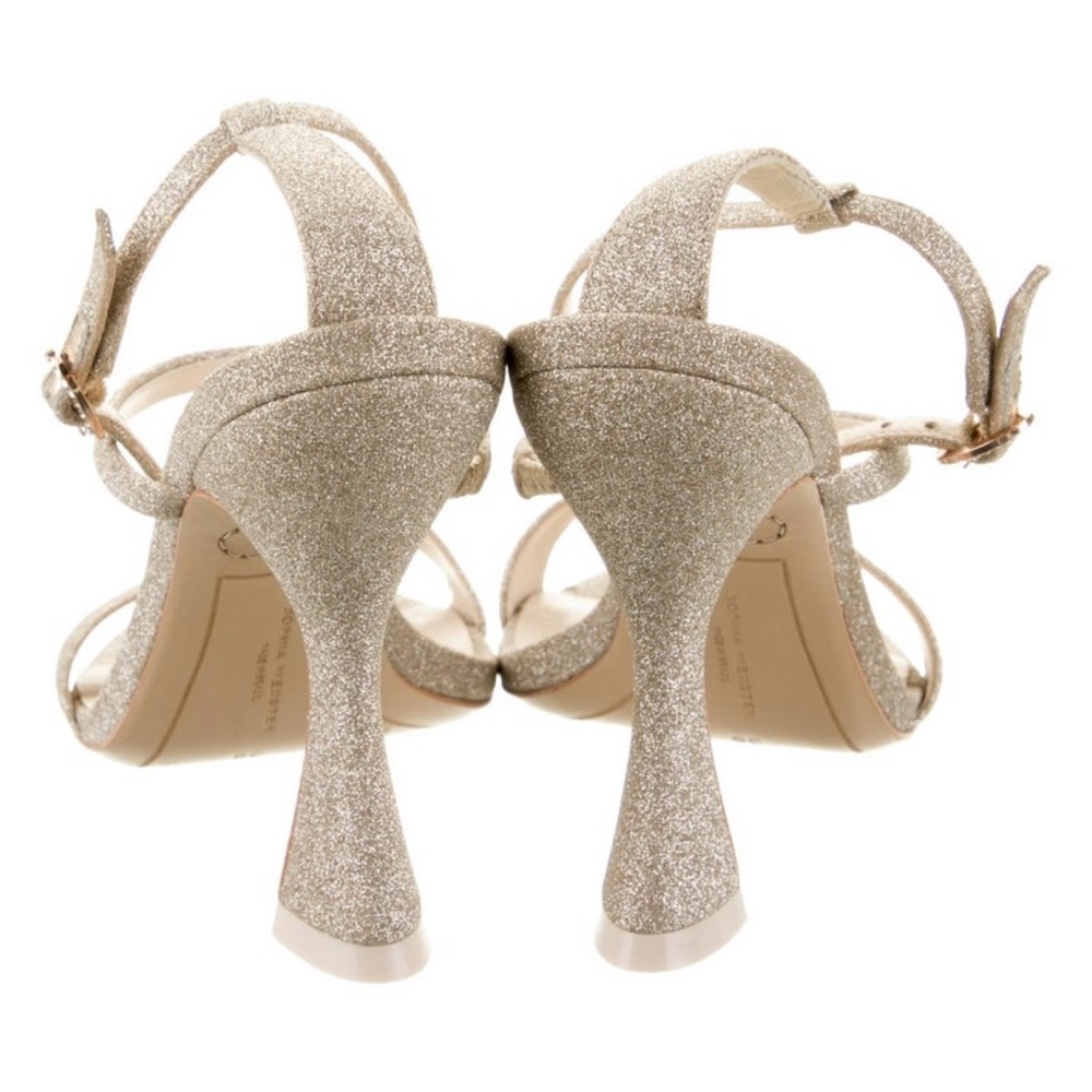 Beautiful Sandals - Picture 3 of 4